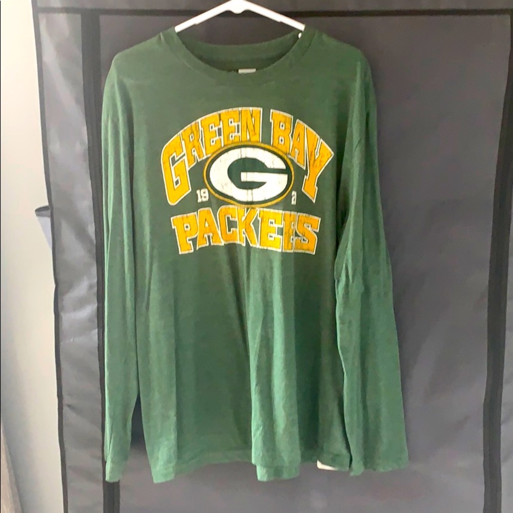 Men’s Green Bay Packer shirt